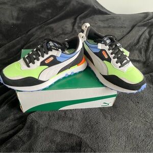 Puma Green and Blue Easy Rider Sneakers